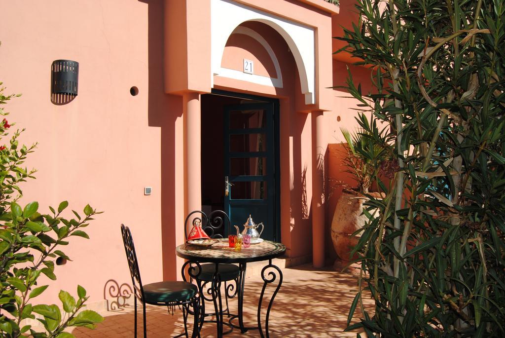 Les Tourmalines Bed & Breakfast Afeggou Ngoại thất bức ảnh